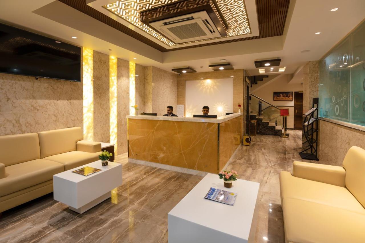 העיר בנגלור Vanusa Residency מראה חיצוני תמונה
